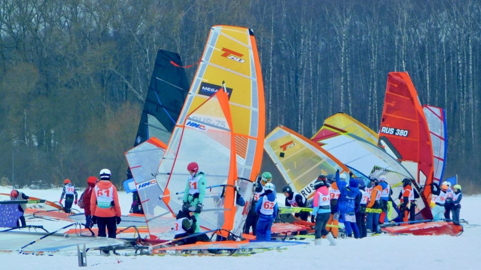Спортсмены СШОР «ШВСМ по водным видам спорта им. Ю.С. Тюкалова» – среди лидеров чемпионата и первенства России по зимнему виндсерфингу