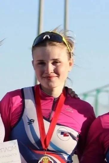 Имя спортсмена